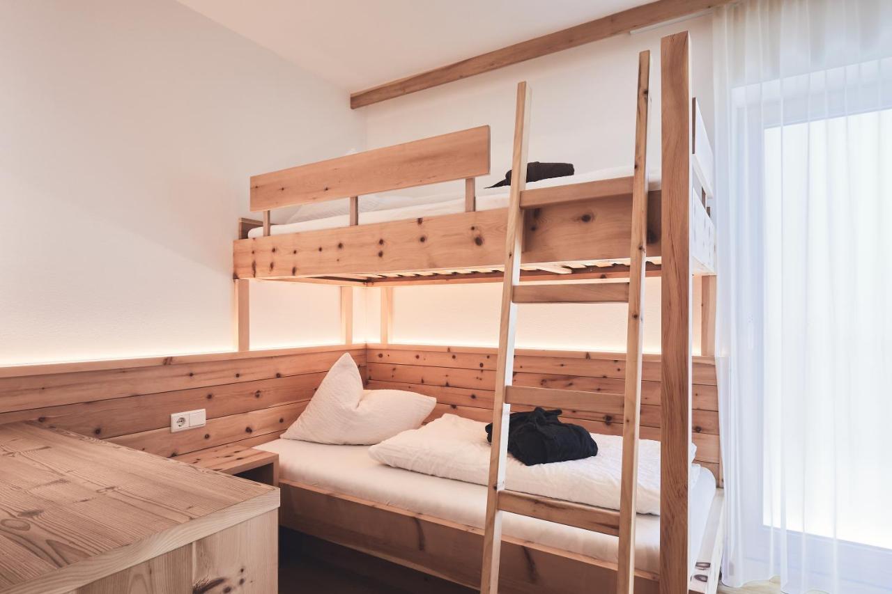 Kristall Hotel